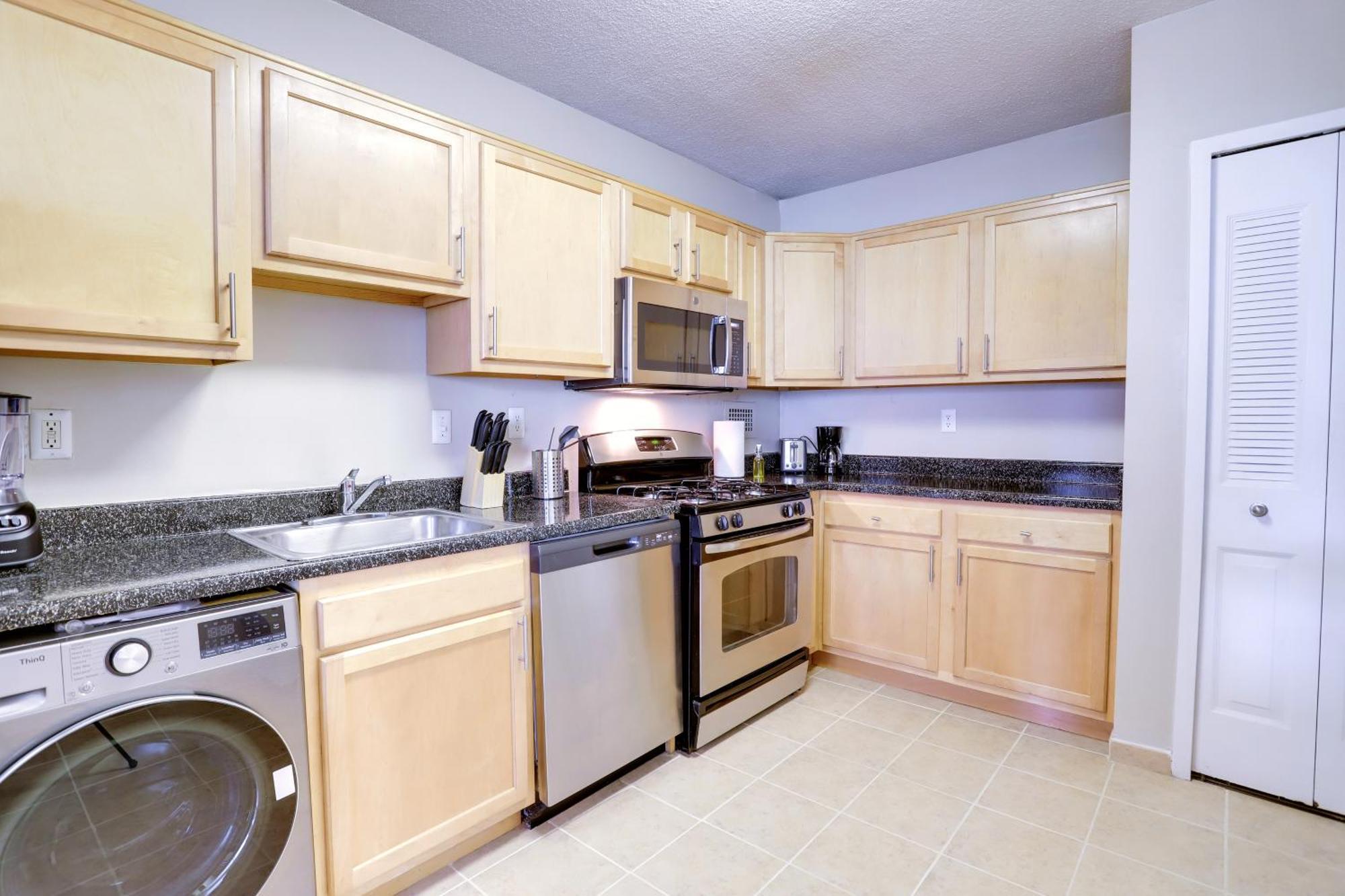 Top Amenities! 2Br Apartment In Crystal City Arlington Exterior foto